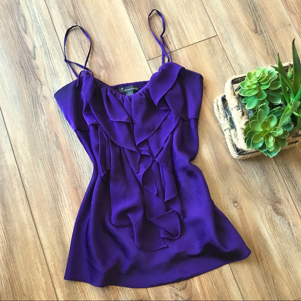 Forever 21 Ruffle Top